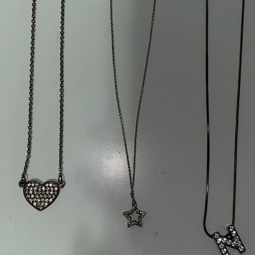 Necklaces - Picture 4 of 5